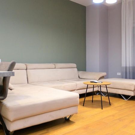 Kler Apartments City Center ティラナ エクステリア 写真